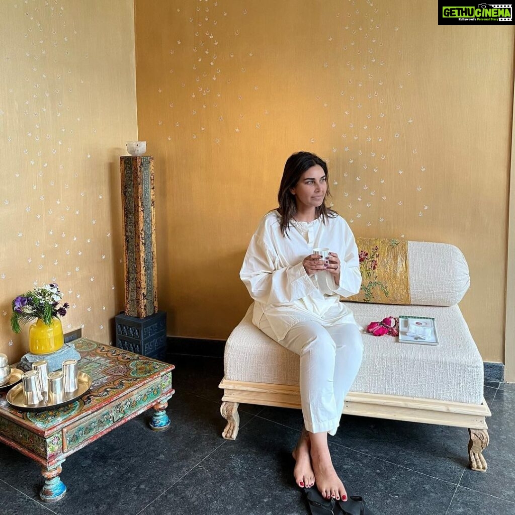Lisa Ray Instagram - #SitaraHimalaya is a Well-Being Center imbued with the profound joys of good design; an indulgence of all the senses grounded in a distinctly Indian approach towards living well. It contains the creative stamp of Anita Lal, the visionary founder of iconic lifestyle brand @goodearth everywhere; authentic expressions of hospitality, beauty, nature and Indian wisdom. In a world that standardises and applies rigid interpretations of wellness, #SitaraHimalaya is unique. Here, good health is equated to joy while incorporating traditional approaches to healing. As a veteran of Wellness Resorts and Retreats I can honestly say I’ve never experienced another place quite the same. Nestled in the scenic village of Kothi at an altitude of 8200 feet, surrounded by the magnitude of Himalayan peaks, a ballet begins between the environment and yourself as soon as you enter the grounds of landscaped wild flowers. The interiors are unparalleled as you would expect. Sensual and earthy fragrances, Banarasi silk wallpaper, snow capped views and velvety ‘gossip corners’ beckon at every turn. There’s a stunning glass roofed ‘Skylight’ conservatory where you can experience the galaxies at night or curl up with a book in the day, absorbing the purity of mountain light. Spa therapies at Svasthi are holistic affairs, rooted in the concepts of the Vedas and the hot water plunge pool scented with Deodar became a daily indulgence. The daily yoga class is held amongst astonishing views. While we breathed and moved I recalled Mrs Lal sharing that the very spot - they say- where Rishi Ved Vyas meditated for 12 years before inscribing eternal, revealed wisdom of the four Vedas lay behind us. We hiked, we gathered over exquisite meals and revealed at times, our hearts to each other. Here, design is more than a visual tool. It leads to the alchemy of the right environment to amplify potential, to experience connection and all the astonishments of the world: sparkle, joy, peace and dare I say, healing. Thank you @neroliblooms for your warmth and wisdom. Thank you @pareinathapar and the staff who are more family at Sitara and everyone who made this experience magical.