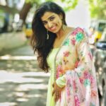 Lisha Chinnu Instagram - All - Natural 🤩 . . . Costume @labelswarupa Photos @gk_.photography._ #salwars #natural #nomakeup #trend #tamilponnu #chennai #music #explore #tamilnadu #model #actress #music Chennai, India