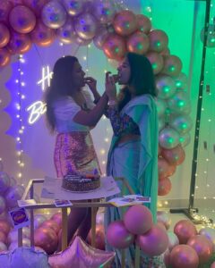 Lisha Chinnu Instagram - So here wishing my baby girl My betterhalf Mysoulpartner Happy Happy birthday to you. @varsha.pchandran. You know I love you loads loads loads Hugggieee 🫂 Decor @surprise.galatta