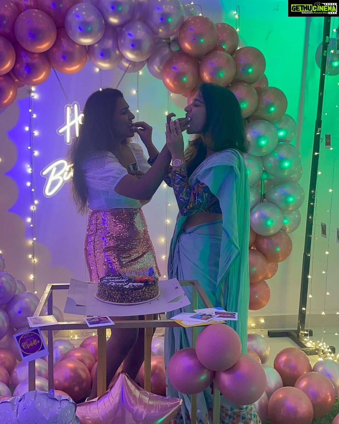 Lisha Chinnu Instagram - So here wishing my baby girl My betterhalf Mysoulpartner Happy Happy birthday to you. @varsha.pchandran. You know I love you loads loads loads Hugggieee 🫂 Decor @surprise.galatta