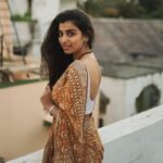 Lisha Chinnu Instagram - "Grow through what you go through." . . . #lifeoflee #lisha #lishdimple #saree #trending #sareelove #yellow #csk #chennai #tamilnadu