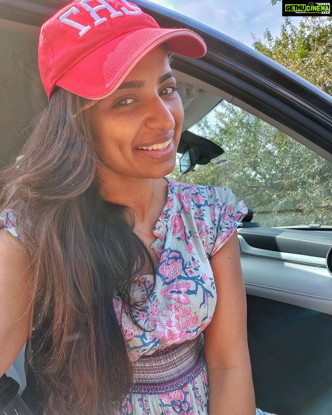 Lisha Chinnu Instagram - Goodddd Morrrninnggg Auroville... .. ππ¦π #nofilter # #aplacewithgreatvibe #pondicherry #adishaktitheatre #memories #peace #bread& chocolate #theatre #pratice #offday #lifeoflee #tantopizza
