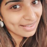 Lisha Chinnu Instagram - Nenjukkul Peidhidum Mamalai... !! #vaaranamayiram . . . When u end up doing tis in ur car if meeting get delayed... Lol #reels #reelsinstagram #loveyourself #livemusic #musiclover🎶 #mindset #tamilcinema #actress #tamilsongs #varanamayiram #suryafansclub #gvmforever @sonymusic_south