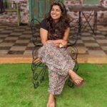 Lisha Chinnu Instagram - What you have today might not be thr tmrw. STOP/PAUSE AND WATCH YOURself.... You have tat one thing that will make u fly..🦋 🦋 🦋 #Aura #vibes #selfquotes . . . Pc @kiransampath Thank u for capturing this beautiful pic kee... Wildrootstay