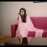 Lisha Chinnu Instagram - "Trust Yourself , You know more than you think you do. " . . . #livelifetothefullest #instagood #shoot #loveyourself #inspiration #she #musiclover🎶 #pinkdress #entrepreneur #cirkleprandevents #sareelove #selfcare #contentcreator #womeninpr #womeninbusiness #model #actress
