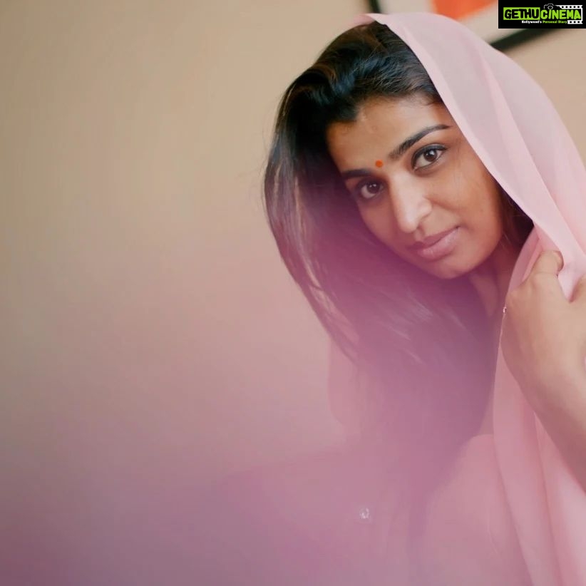 Lisha Chinnu Instagram - "Trust Yourself , You know more than you think you do. " . . . #livelifetothefullest #instagood #shoot #loveyourself #inspiration #she #musiclover🎶 #pinkdress #entrepreneur #cirkleprandevents #sareelove #selfcare #contentcreator #womeninpr #womeninbusiness #model #actress