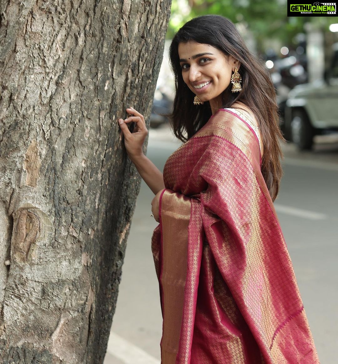 Lisha Chinnu Instagram - Wearing @kanakadhara.silks . . . Photos @zerogravityphotography