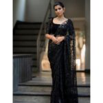Lisha Chinnu Instagram - 🖤🐝 . . Designer @labelswarupa Photographer @camerasenthil Muah @mua_vijisharath @makeup_sharathbhushan Location @anora_artstudio Jewellery @kirtilalsonline #lifeoflee