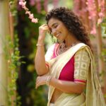 Lisha Chinnu Instagram - 🌸💫🌸