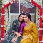 M.M. Manasi Instagram - இனிய தமிழ் புத்தாண்டு நல்வாழ்த்துக்கள்❤️ Hridhayam Niranja Vishu Dhinashamsakkal❤️ May the divine light of Waheguru fill your life with joy and happiness. Happy Baisakhi to you and your loved ones❤️ . #mmmanasi #mmmonissha #singers #voiceoveractors #dubbingartists #tamilnewyear #vishu #baisakhi #newyearwishes #celebration #goodluck #godswill #grateful #newbeginnings #picoftheday #smilemore #happiness #choosetobehappy #candid