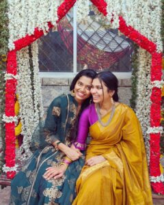 M.M. Manasi Instagram - இனிய தமிழ் புத்தாண்டு நல்வாழ்த்துக்கள்❤️ 
Hridhayam Niranja
Vishu Dhinashamsakkal❤️
May the divine light of Waheguru fill your life with joy and happiness. Happy Baisakhi to you and your loved ones❤️
.
#mmmanasi #mmmonissha #singers #voiceoveractors #dubbingartists #tamilnewyear #vishu #baisakhi #newyearwishes #celebration #goodluck #godswill #grateful #newbeginnings #picoftheday #smilemore #happiness #choosetobehappy #candid