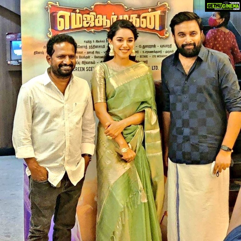 M. Sasikumar Instagram - #MGRMagan press meet #team @ponramvvs @mirnaliniravi @anthony_daasan @juniormgrramachandran