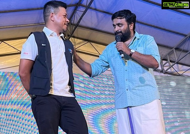 M. Sasikumar Instagram - Happy to meet my brothers n friends working in Singapore at May Day celebration on 29 may Thanks to @mwcsg @singtel #singapore