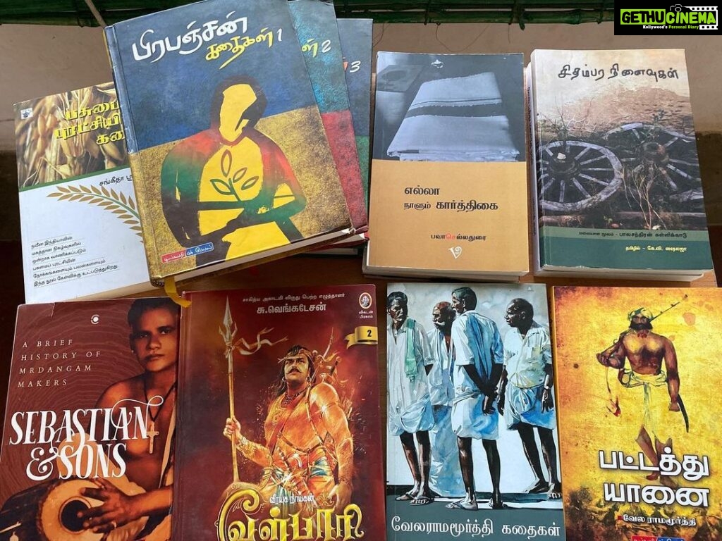 M. Sasikumar Instagram - புத்தகம் ஒரு சிறந்த நண்பன்.. Reading is a conversation All book talk, but a good book, Listens as well. #markhaddon #books #tamil