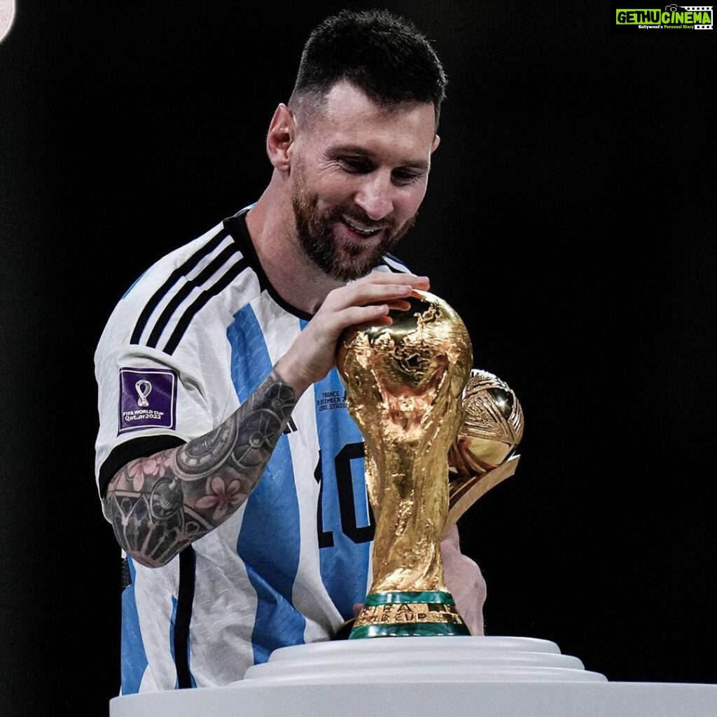 M. Sasikumar Instagram - And…#Argentina won 🏆 #Messi 😍👍 #fifaworldcup2022 ⚽️