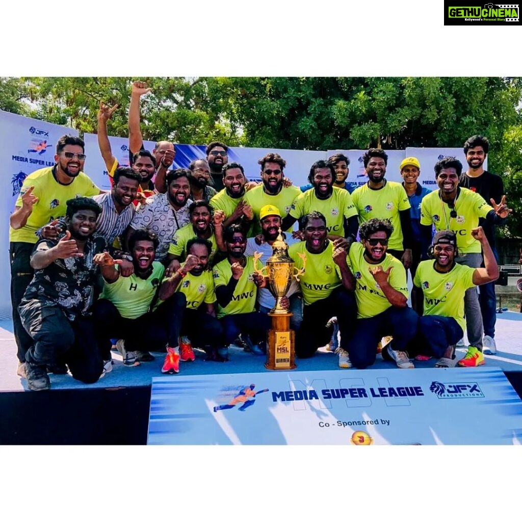 Ma Ka Pa Anand Instagram - 🏆 TEAM SILK SMITHA, CHAMPIONS AGAIN! 🏆 ✨Two days of intense battles in the Media Super League have finally come to an end, and once again, we stand tall as the champions! ✨ 🙌 A heartfelt shout-out to all the incredible teammates. You guys are the absolute best, and together, we create magic on the field! Our bond and teamwork are unmatched. 🙌 💪 Nothing can stop us from claiming victory because we have an unwavering determination and an insatiable hunger for success. We thrive on challenges and rise above them! 💪 🎉 Let's celebrate this triumph and revel in the joy of our achievement! Each one of you deserves a resounding pat on the back for your relentless efforts and stellar performances. You've proved that greatness resides within us! 🎉 @makapa_anand @singer_diwakar @sujith_geevee @sriram_prince @lenin_jonath_ @deepakbluesinger @sarath__sharon @aravindkarnee @dinesh_supersinger @kpy_prakash @vishnucharan_vichu @raghul.kanagaraj @hamar_actor @djblackchennai @sarath_kpy @yogaraj_madrasi @surya_mahi5 @madhan_millar #SilkSmitha #Champions #WinningStreak #Unstoppable #Teamwork #MediaSuperLeague #UnbreakableUnity #ForeverChampions #legacybuilders #driventowin Mahalakshmi Womens College of Arts And Science