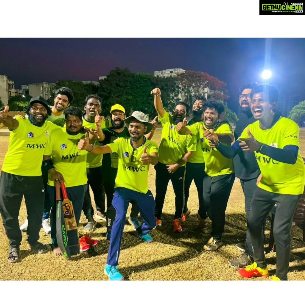 Ma Ka Pa Anand Instagram - 🏆 TEAM SILK SMITHA, CHAMPIONS AGAIN! 🏆 ✨Two days of intense battles in the Media Super League have finally come to an end, and once again, we stand tall as the champions! ✨ 🙌 A heartfelt shout-out to all the incredible teammates. You guys are the absolute best, and together, we create magic on the field! Our bond and teamwork are unmatched. 🙌 💪 Nothing can stop us from claiming victory because we have an unwavering determination and an insatiable hunger for success. We thrive on challenges and rise above them! 💪 🎉 Let's celebrate this triumph and revel in the joy of our achievement! Each one of you deserves a resounding pat on the back for your relentless efforts and stellar performances. You've proved that greatness resides within us! 🎉 @makapa_anand @singer_diwakar @sujith_geevee @sriram_prince @lenin_jonath_ @deepakbluesinger @sarath__sharon @aravindkarnee @dinesh_supersinger @kpy_prakash @vishnucharan_vichu @raghul.kanagaraj @hamar_actor @djblackchennai @sarath_kpy @yogaraj_madrasi @surya_mahi5 @madhan_millar #SilkSmitha #Champions #WinningStreak #Unstoppable #Teamwork #MediaSuperLeague #UnbreakableUnity #ForeverChampions #legacybuilders #driventowin Mahalakshmi Womens College of Arts And Science
