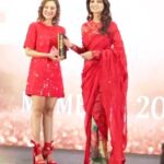 Madalsa Sharma Instagram - Cheers to a beautiful evening✨ Grateful to be honoured by the Global Buisness Awards 2022 along with my dear @archanakochharofficial ❤️ Thank you @theshilpashetty for the honour. ✨ #reels #reelsinstagram #madalsasharma #kavya #videooftheday #instadaily #instavideo #instagood #instamood #mood #trending #trendingreels #reelitfeelit #reelkarofeelkaro #reeloftheday #reelit #love #actorslife