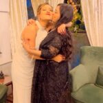 Madalsa Sharma Instagram - Wishing you all a beautiful New Year filled with Happiness, Joy and Success….❤️ Happy 2023 ❤️ @sheelassharmaa
