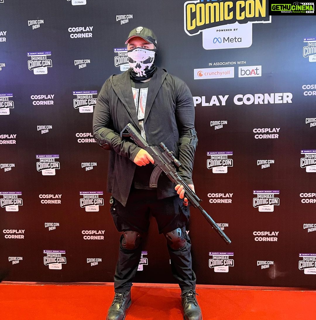 Madalsa Sharma Instagram - That moment when Velma and The Punisher invaded Comic-Con.🔥⭐️ @mimohchakraborty @comic_con @comicconindia @velmatheseries @thepunisher @scoobydoo #mumbaicomicon #cosplay #madalsasharma #mimoh #kavya #velma #thepunisher #comiccon #marvel #dc #comics #mood #picoftheday #postoftheday #instadaily #instapic #instagood #instamood #love #actorslife