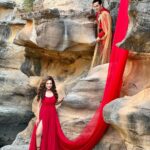 Madalsa Sharma Instagram - Special BTS pics from our song #DilKiTuZameen for our Insta Fam❤️ Swipe right ➡️to see how much fun we had while shooting 🎥 #SudhanshuPandey #MadalsaSharma #zeemusiccompany