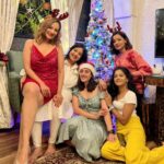 Madalsa Sharma Instagram - 🎄🤗❤️✨ #christmas #us #festive #felisnavidad #madalsasharma #kavya #picoftheday #postoftheday #instadaily #instapic #instagood #instamood #mood #love #actorslife