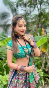 Madalsa Sharma Instagram - 😉😂

#reels #reelsinstagram #madalsasharma #kavya #videooftheday #instadaily #instavideo #instagood #instamood #mood #trending #trendingreels #reelitfeelit #reelkarofeelkaro #reeloftheday #reelit #love #actorslife