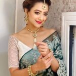 Madalsa Sharma Instagram - Humility is the remedy for Pride….✨ #quoteoftheday #thoughtoftheday #madalsasharma #kavya #picoftheday #postoftheday #instadaily #instapic #instagood #instamood #mood #love #actorslife