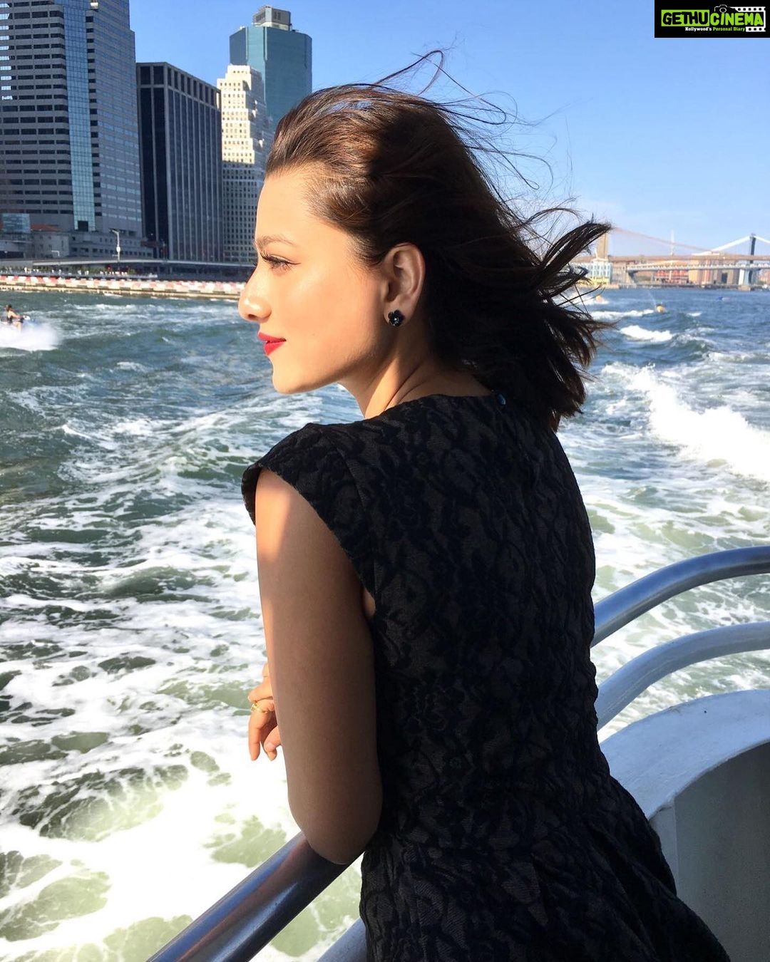 Madalsa Sharma Instagram - Photo dump👻 some beautiful memories and destinations….✈️🌴☀️🍉🥂 #photodump #memories ##madalsasharma #kavya #beautifuldestinations #travel #travelphotography #picoftheday #postoftheday #instatravel #travelgram #instadaily #instapic #instagood #instamood #mood #love #actorslife