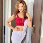 Madalsa Sharma Instagram - Expect nothing. Appreciate everything✨✨ #quoteoftheday #thoughtoftheday #madalsasharma #kavya #picoftheday #postoftheday #instadaily #instapic #instagood #instamood #mood #love #actorslife