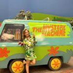 Madalsa Sharma Instagram – This post is dedicated to all Scooby Doo lovers🥰 Scooby you were and always will be my favourite cartoon character❤️ How many Scooby fans out here?💁♀️
#scoobydoobydoo #scoobydoo #madalsasharma #kavya #postoftheday #warnerbros #mysterymachine #instagood #instamood #instalove #instalike #cartoonnetwork #love #actorslife