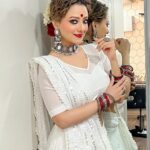 Madalsa Sharma Instagram – You are absolutely unique, just like everyone else….💫
#quoteoftheday #thoughtoftheday #madalsasharma #kavya #ootd #white #selflove #happygirlsaretheprettiest #picoftheday #postoftheday #instadaily #instapic #instagood #instamood #mood #love #actorslife