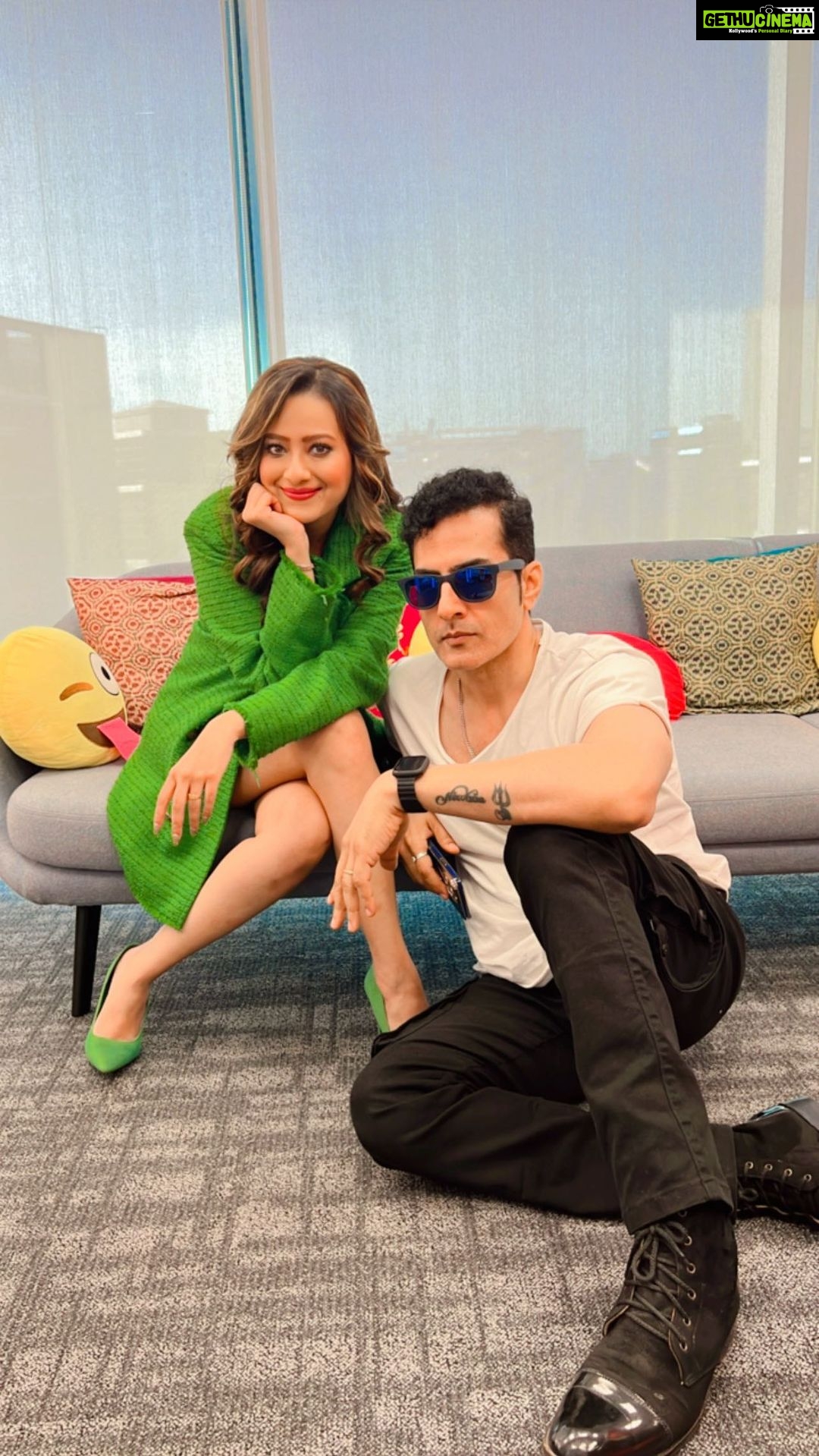 Madalsa Sharma Instagram - Watch this video for the love of dogs❤️ They’re the most loyal and loving beings….🥰 #Vanya @sudanshu_pandey #reels #reelsinstagram #madalsasharma #sudhanshupandey #vanraj #kavya #videooftheday #instadaily #instavideo #instagood #instamood #mood #trending #trendingreels #reelitfeelit #reelkarofeelkaro #reeloftheday #reelit #love #actorslife