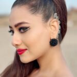 Madalsa Sharma Instagram - When the soul is lit 🔥 it illuminates the world around you….✨ #DilKiTuZameen Caption courtesy @sudanshu_pandey #quoteoftheday #thoughtoftheday #madalsasharma #kavya #picoftheday #postoftheday #instadaily #instapic #instagood #instamood #mood #love #actorslife
