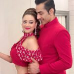 Madalsa Sharma Instagram - When Vanraj and Kavya come together, it’s magic and it’s called #vanya❤️ Watch us tonight 8pm on @starplus Ravivaar With Star Parivaar✨ @sudanshu_pandey #RavivaarWithStarParivaar #TeamAnupamaWins #starplus #disneyplushotstar