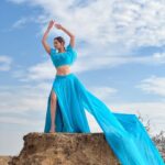 Madalsa Sharma Instagram - Sky full of love. Sky is blue. Dil Ki Tu Zameen. Har taraf bus tu hi tu….🩵 #DilKiTuZameen Link in bio. #quoteoftheday #thoughtoftheday #madalsasharma #sudhanshupandey #kavya #picoftheday #postoftheday #instadaily #instapic #instagood #instamood #mood #love #actorslife