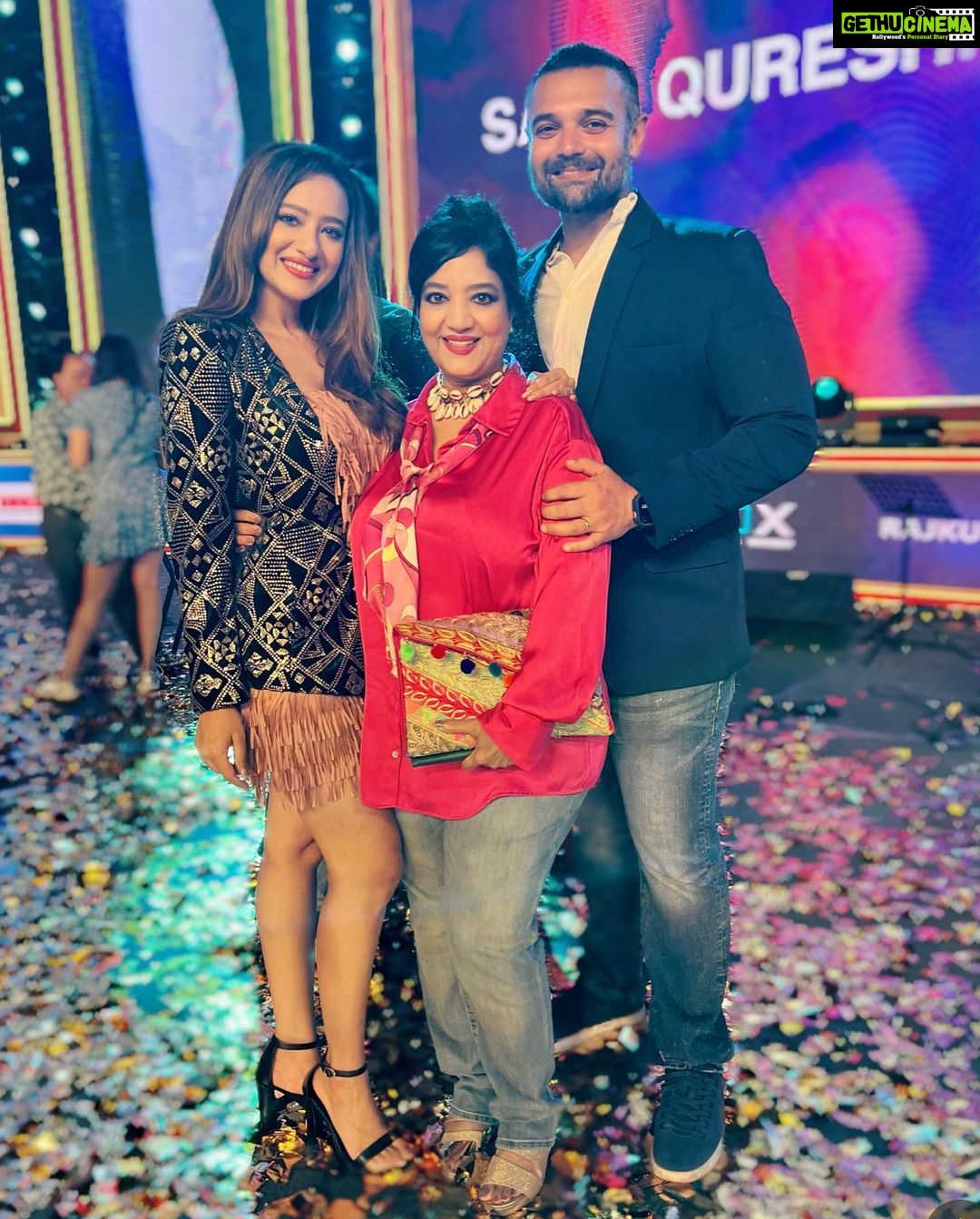 Madalsa Sharma Instagram - About last night✨ At the pre release event of “Bad Boy” ❤️ My super talented Nama @namashi_chakraborty and @amrinqureshi99 wish you all the success for “Bad Boy” 🎉 “Bad Boy” in theatres 28th April.💕 📸 @quiien #BadBoy #mustwatch #namashichakraborty #aboutlastnight