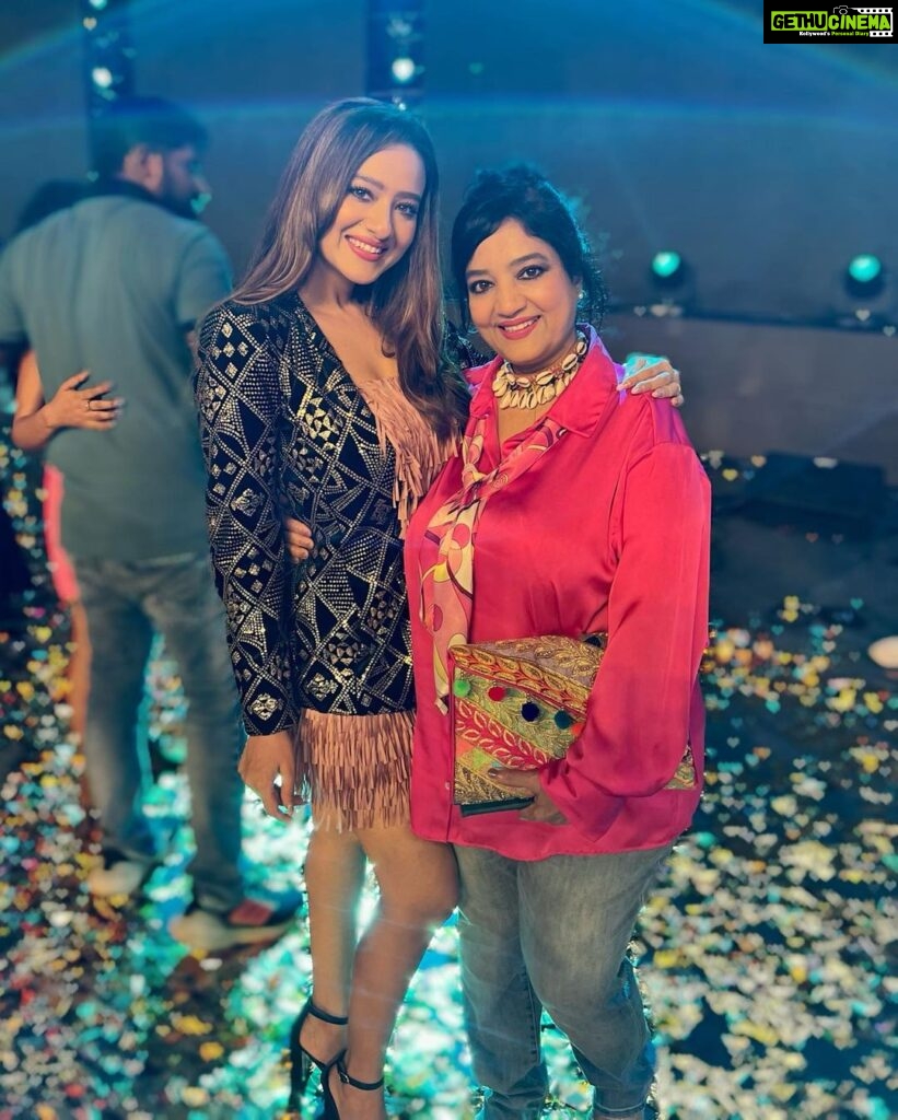 Madalsa Sharma Instagram - About last night✨ At the pre release event of “Bad Boy” ❤️ My super talented Nama @namashi_chakraborty and @amrinqureshi99 wish you all the success for “Bad Boy” 🎉 “Bad Boy” in theatres 28th April.💕 📸 @quiien #BadBoy #mustwatch #namashichakraborty #aboutlastnight
