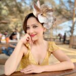 Madalsa Sharma Instagram - This feeling….💛 #islandgirl #thoughtoftheday #madalsasharma #kavya #picoftheday #postoftheday #instadaily #instapic #instagood #instamood #mood #love #actorslife