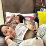 Madhavi Latha Instagram – When my Bestie is with me
Feels like to do so many things
But finally  Nothing to do #bestfriends #nothing @har4754