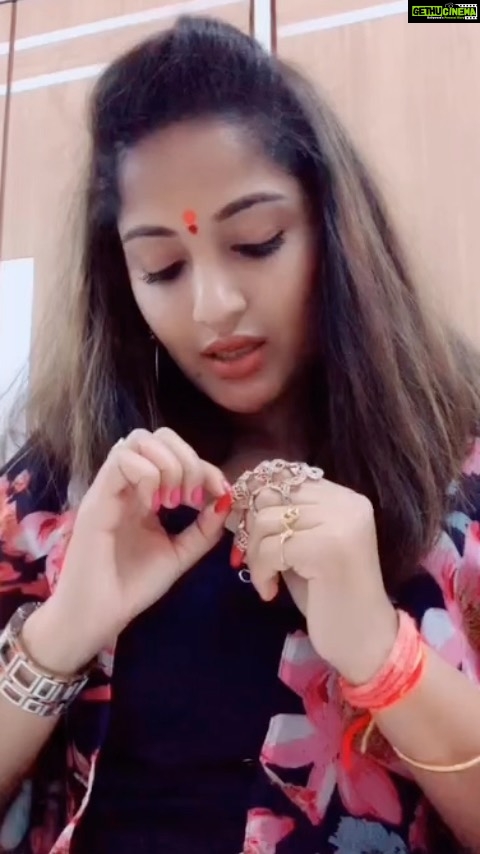 Madhavi Latha Instagram - Anthe apudapudu #songs #musician #feels #emotion