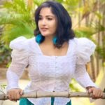 Madhavi Latha Instagram - Man or women ..feeling is the same …. I waited am waiting for the Best #life #loveoflove #pureheart