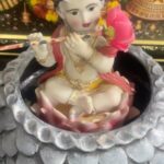Madhavi Latha Instagram - #manaku krishna ante love ❤️ #krishna #harekrishna #srikrishna #lovelrishna