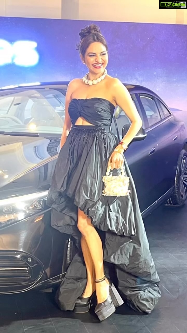 Madhoo Instagram - @hellomagindia at the @halloffame awards