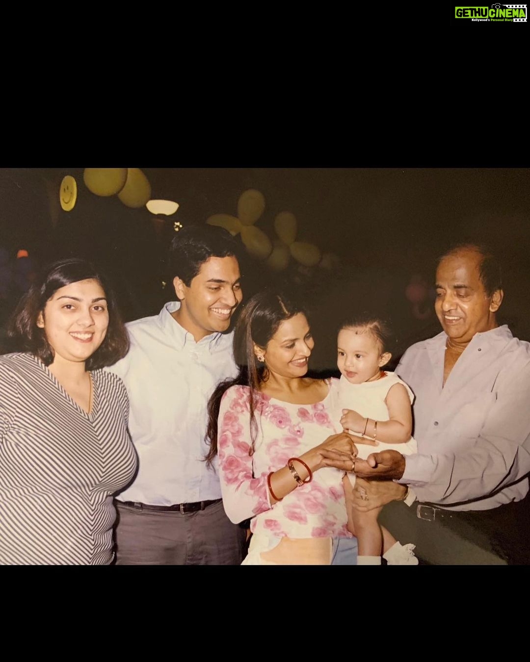 Madhoo Instagram - @its_preetic happy birthday my darlingπππππ Mumbai, Maharashtra