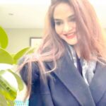 Madhoo Instagram - #happymoments #besttransformation @londonbalyageexpert