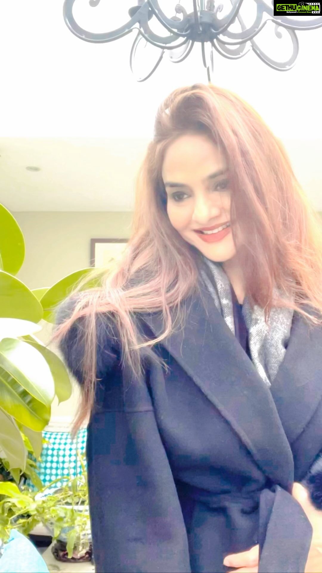 Madhoo Instagram - #happymoments #besttransformation @londonbalyageexpert