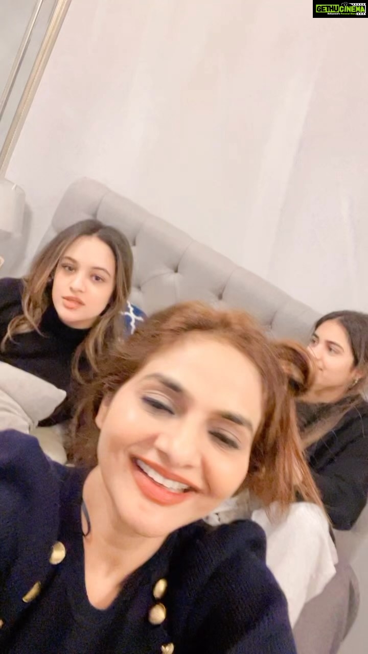 Madhoo Instagram - #myhappyplace ❤️❤️❤️❤️