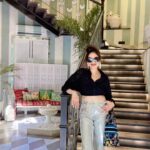 Madhoo Instagram - #pareehoonmain @madhoo_rockstar #actress #loveislove