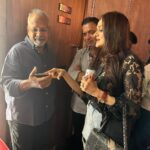 Madhoo Instagram - ROJA & ITS CREATOR @madhoo_rockstar @maniratnam_frames @ps2_official @shamkaushal09
